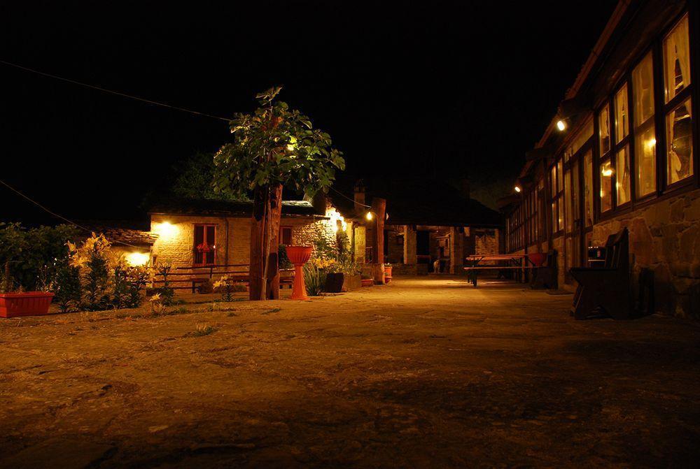 Agriturismo Grotta Dell'Eremita Albano di Lucania Kültér fotó